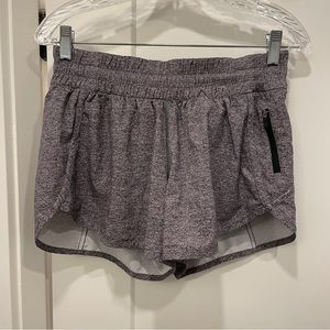 lululemon Tracker Short V *4”